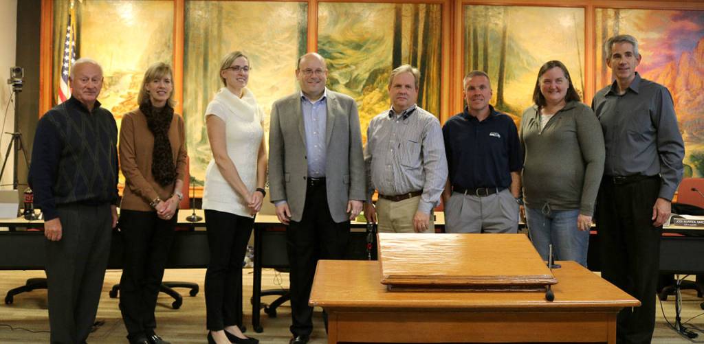 The Snoqualmie City Council is fully staffed once again with Mayhew&rsquo;s appointment. From left: Bob Jeans, Katherine Ross, Heather Munden, James Mayhew, Bryan Holloway, Sean Sundwall, Kathi Prewitt, and Mayor Matt Larson. (Evan Pappas/Staff Photo)