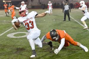 Mount Si’s playoff hopes crushed in narrow first-round loss to Monroe