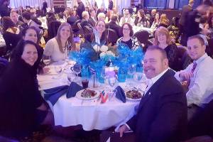 Snoqualmie Valley Chamber of Commerce recognizes Sigillo Cellars, Char Herman with 2017 honors at annual gala