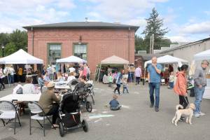 Heirloom Cookshop starts up Snoqualmie farmers market