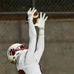 Stunning touchdown reception