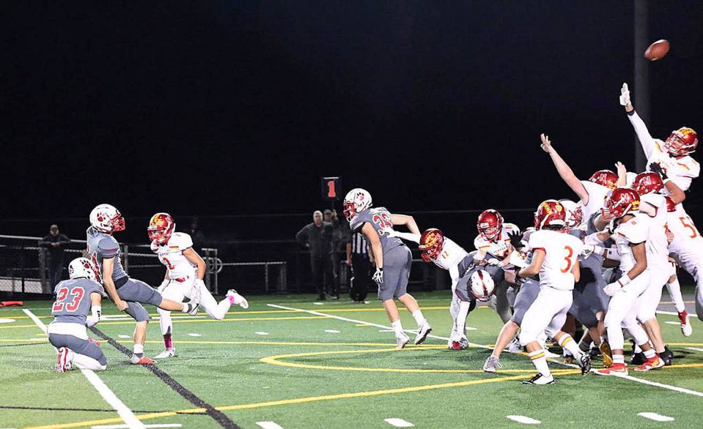 Mount Si Wildcats beat the Newport Knights 49-17 at the Homecoming game. Photo courtesy of Calder Productions.