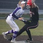 Mount Sis Samantha Simmons rolls safely into second against North Creek. Andy Nystrom / staff photo
