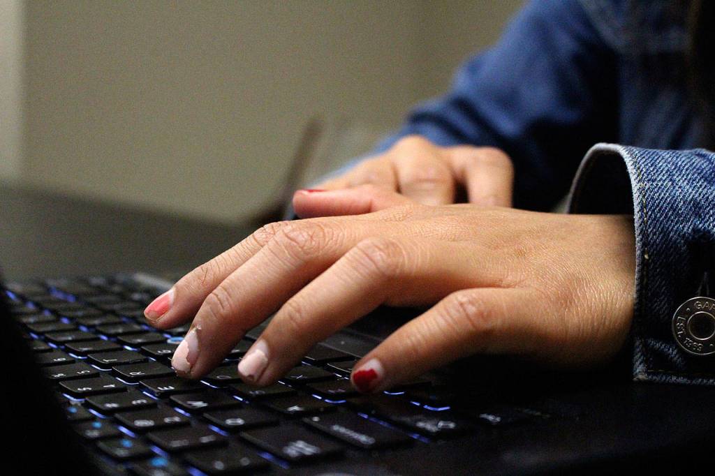 Madison Miller/staff photo                                Snoqualmie Valley School District will provide new laptops for each student at middle and high schools in the district.