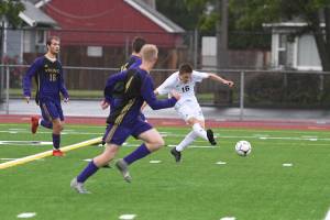 Sully Smith (pictured) scored a goal in the 26th minute, giving Mount Si a 1-0 lead in the 4A state championship game. Puyallup earned a 2-1 victory against Mount Si in the title game on May 25 at Sparks Stadium in Puyallup. Photo courtesy of Calder Productions