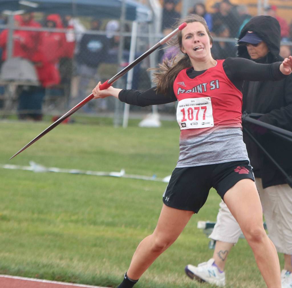 Mount Sis Jenae Usselman competes in the javelin throw on May 24 at the 4A state track and field meet at Mount Tahoma High in Tacoma. She finished in 11th with a throw of 112-02. Andy Nystrom/staff photo