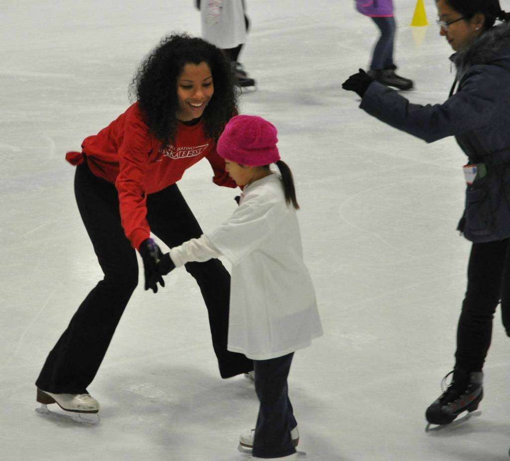 Skaters hit the ice at Sno-King Kirkland. Photo courtesy of Sno-King Amateur Hockey Association