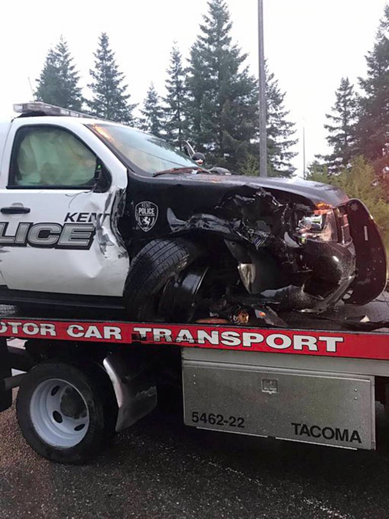 Stolen police car chase ends in Snoqualmie