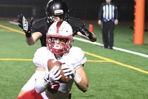 Mount Si blasts into state football tournament