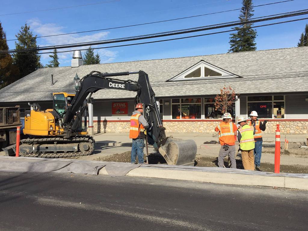 Businesses still open near Park Street roundabout construction