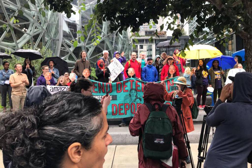 Demonstrators from La Resistencia protest Amazons involvement with ICE. Photo courtesy of La Resistencia