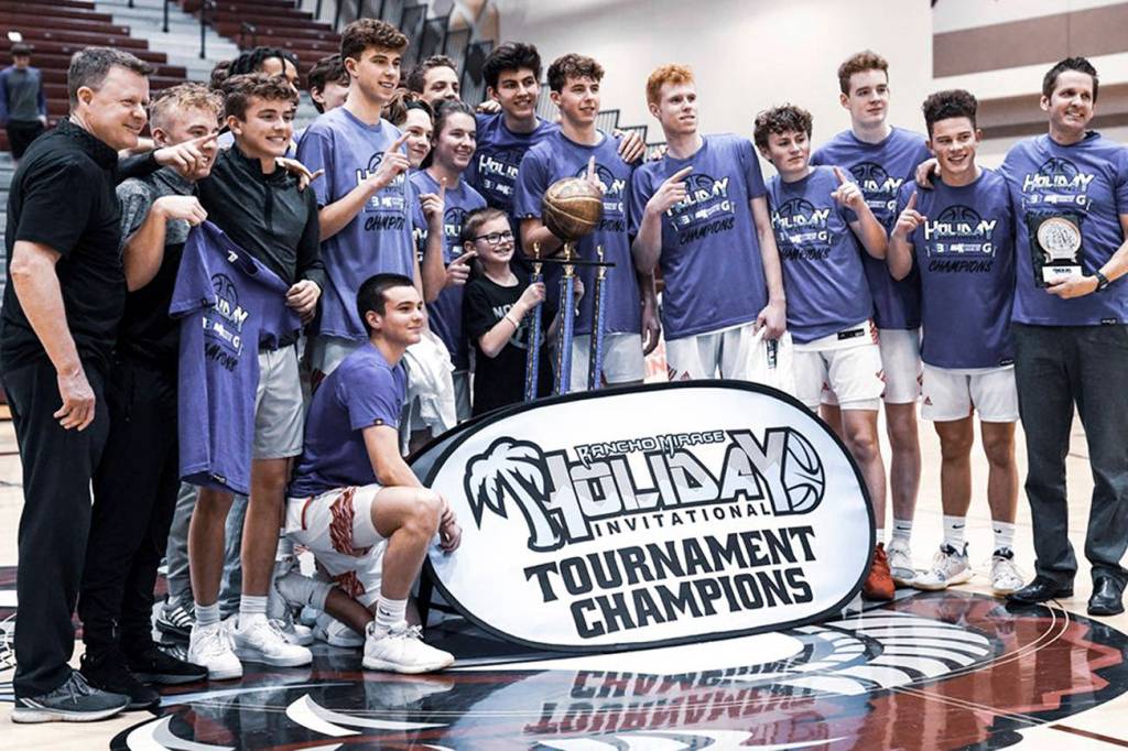 Boys basketball prevails at holiday tournament