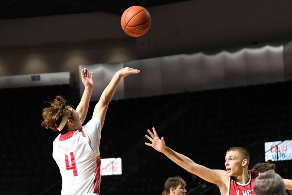 O’Connor leads the Wildcats past Knights