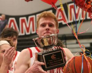 Big-time celebration for Mount Si boys basketball team