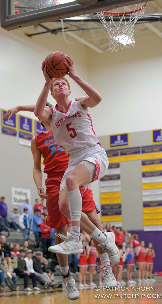 Mount Sis Jabe Mullins flies to the hoop against West Valley on Saturday at Issaquah High. Photo courtesy of Patrick Krohn