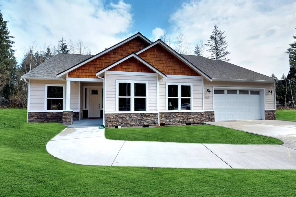 Lexar Homes specializing in helping people make their dream home a reality at a price they can afford.
