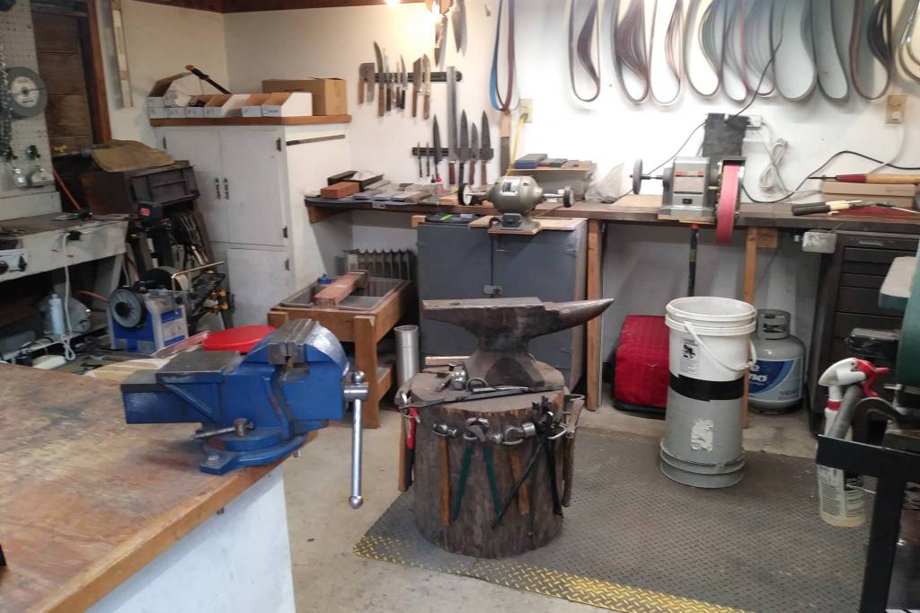 Fuzzy Fletcher's Buffalo Bladeworks workshop. Contributed by Fuzzy Fletcher