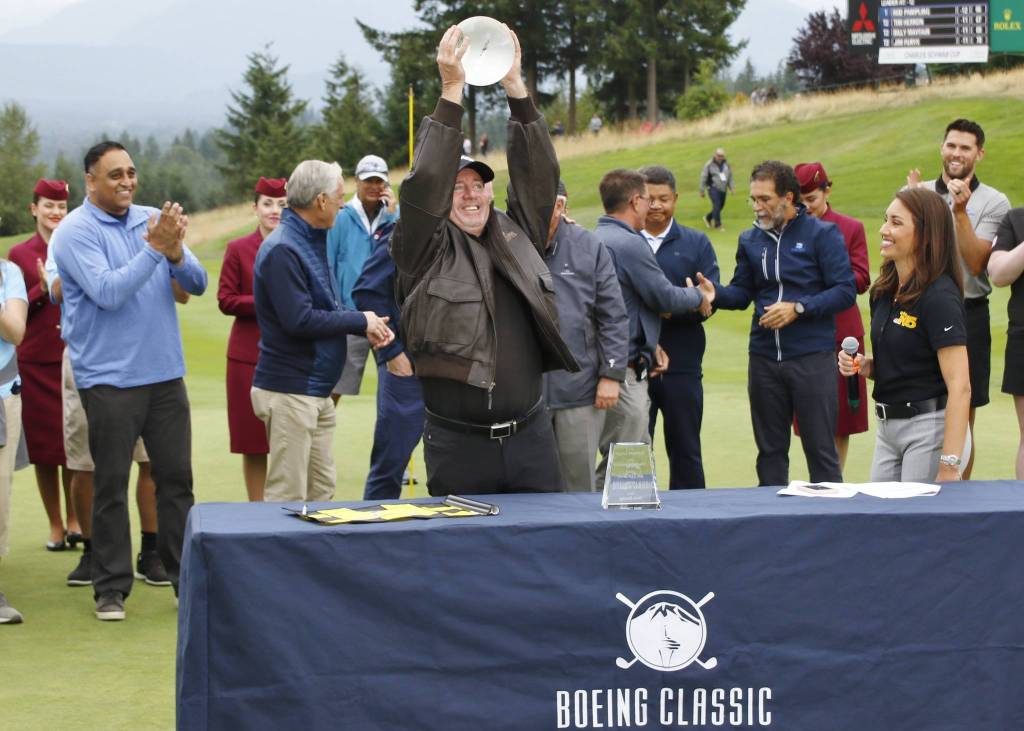 Australias Rod Pampling celebrates his Boeing Classic victory at The Club at Snoqualmie Ridge on Sunday. Photo courtesy of Jim Nicholson