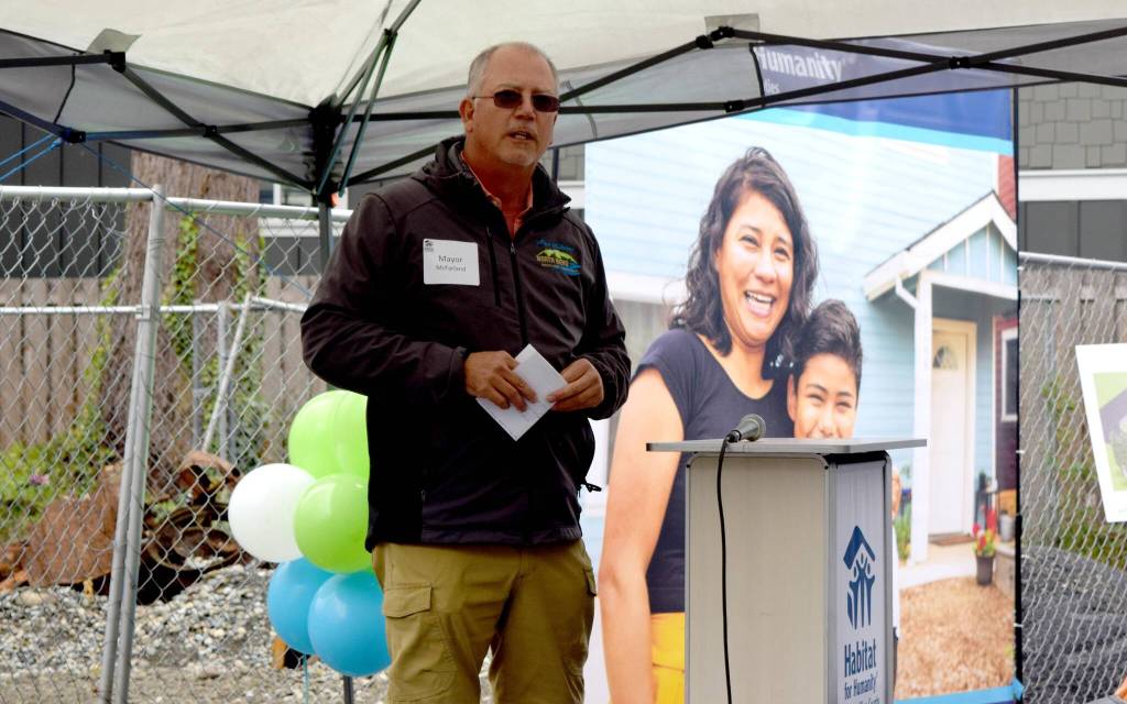 North Bend Mayor Rob McFarland gives a speech at the Habitat for Humanity groundbreaking Sept. 28 in North Bend. Photo by Conor Wilson/Valley Record