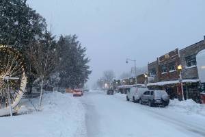 Downtown Snoqualmie on Monday morning, Jan. 3, 2022. Photo by William Shaw/Valley Record