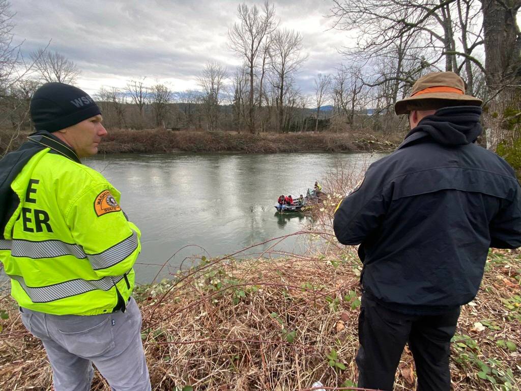Authorities search for 6-year-old boy and woman along the Snoqualmie River near Fall City. Photo courtesy of Eastside Fire & Rescue.
