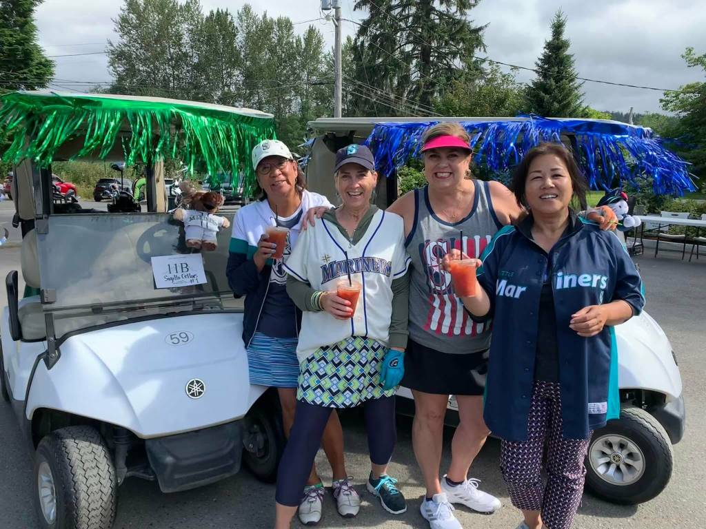 Sigillo Cellars team 1. Photo courtesy of the SnoValley Chamber of Commerce.