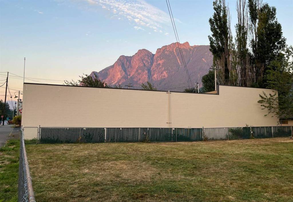 Location of future mural and Pressed on Main, a new business in North Bend. Courtesy Photo.