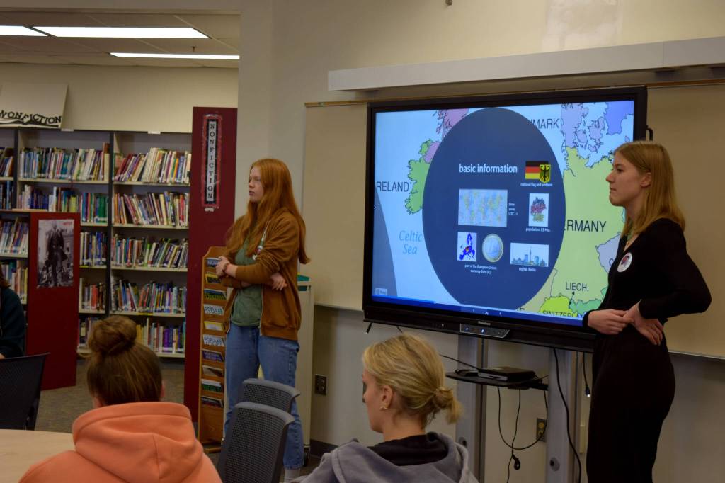 German exchange students Leonie Knoll (left) and Julia Ramler give a presentation at Chief Kanim Middle School. Photo by Conor Wilson/Valley Record