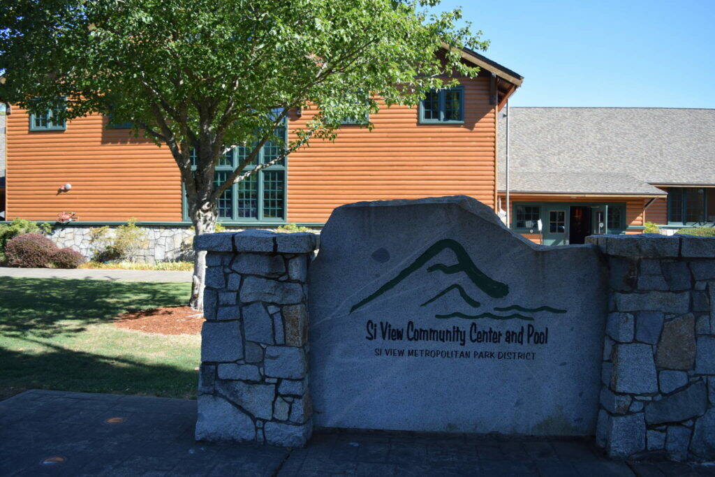 File photo Conor Wilson/Valley Record.
Sign outside the Si View Community Center.