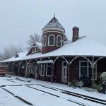 Snowfall in downtown Snoqualmie on Nov. 29. Photo William Shaw/Valley Record.