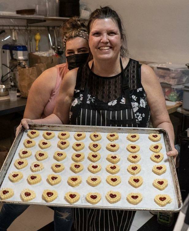 Chickadee Bakeshop Owners Katie Podschwit (left) and Dorie Ross. Photo courtesy of Dorie Ross.