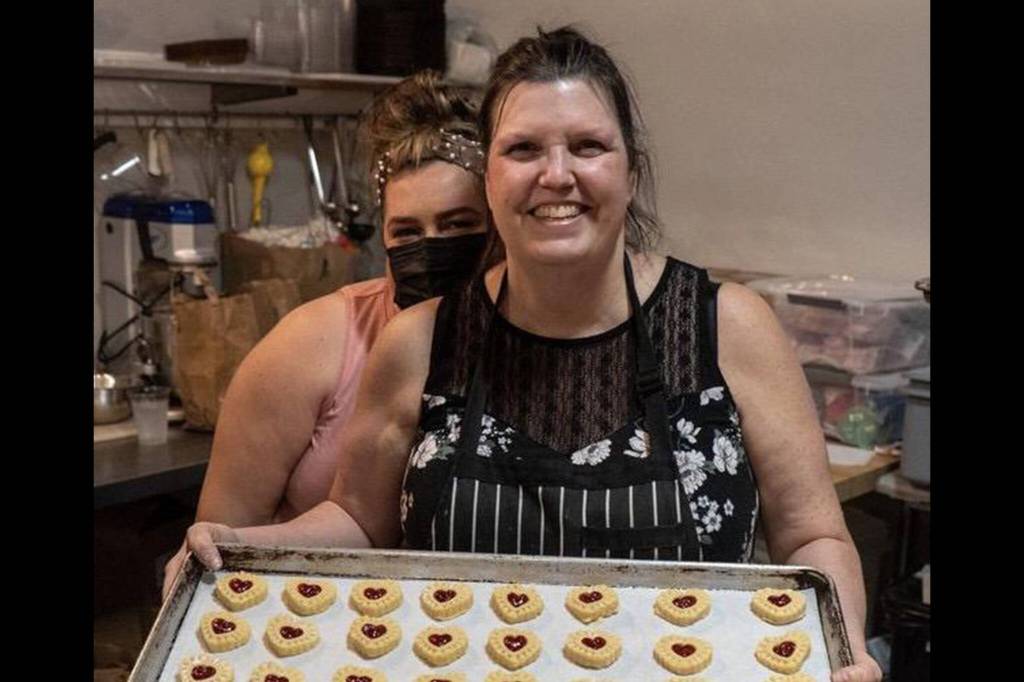 Chickadee Bakeshop Owners Katie Podschwit (left) and Dorie Ross. (Photo courtesy of Dorie Ross)