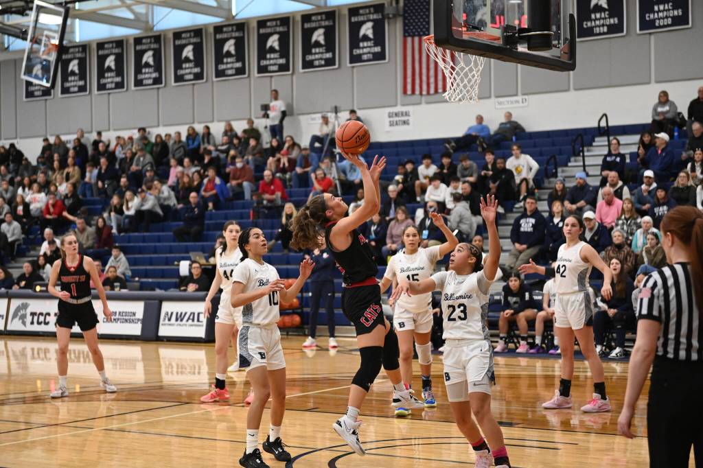 Grace Turley takes a shot in Mount Sis loss to Bellarmine Prep on Feb. 25. Turley was named the KingCo League Co-Defensive Player of the Year. Photo courtesy of Calder Productions.