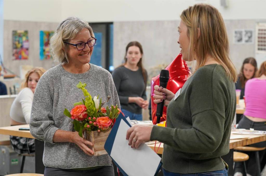 Mount Si Ceramics Teacher Tina Mix (left). Photo courtesy of Snoqualmie Valley School District.