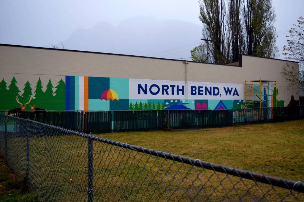 The mural on the back wall of Pressed on Main in December 2022. Photo Conor Wilson/Valley Record.