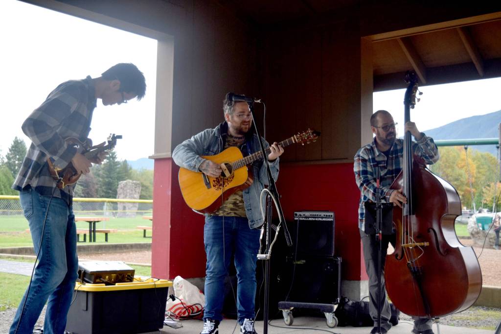 Vito and the One Eyed Jacks perform bluegrass music at North Bend Trail Fest.
