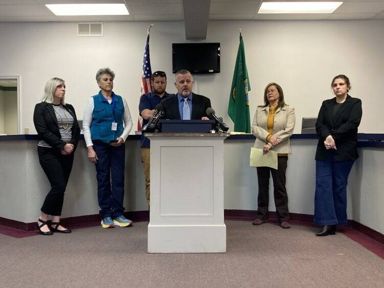 Mayor Jim Rimbail took to the podium on March 28 to announce the citys actions going forward. (Photo by Mallory Kruml/Valley Record)