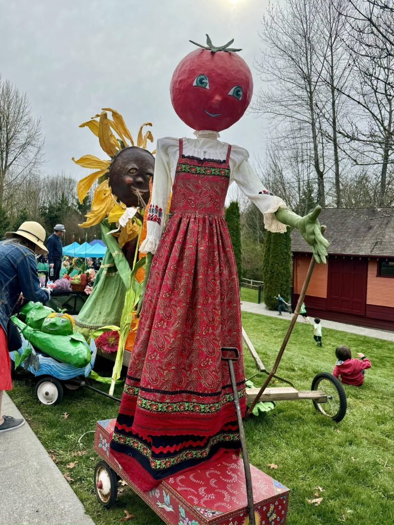 A tomato person made by artist Paula Strobel sits at Depot Park on Saturday, March 30. Strobel likes to call the piece a tomato in Russian dressing. Photos by Grace Gorenflo/For the Valley Record