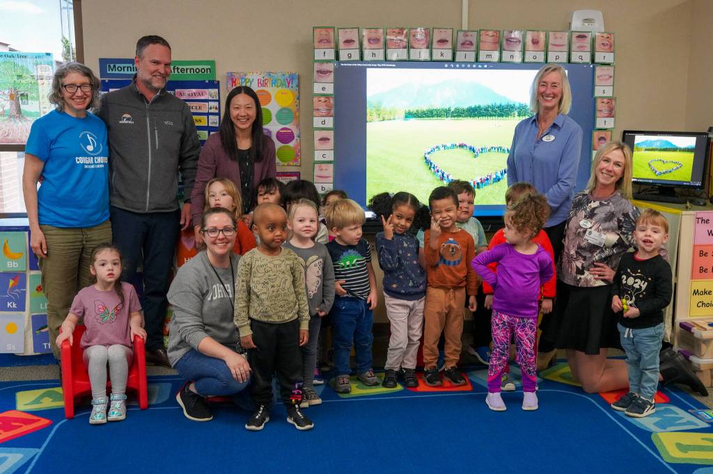 North Bend Mayor Mary Miller visited two preschool classes at Snoqualmie Elementary School to talk with students about photography on April 5. Mayor Miller, a professional photographer, shared pictures shes taken with the students and brought 10 cameras from her collection for them to learn about. Photo courtesy of Snoqualmie Valley School District