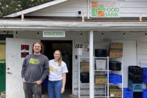 Snoqualmie Valley Food Banks Dylan Johnson (left) and Alison Roberts (right). The food bank is located at 122 E. 3rd St., North Bend. (Photo by Mallory Kruml/Valley Record)