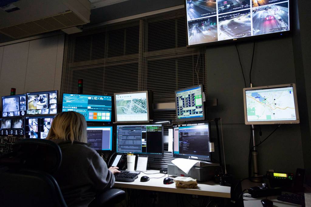 The Issaquah Dispatch Center. (Photo by Ashley Hiruko/Valley Record)