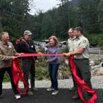 On Aug. 13, Congresswoman Kim Schrier (D-District 8) joined representatives from Mountains to Sound Greenway Trust, the United States Forest Service (USFS), the Snoqualmie Indian Tribe, and Outdoor Alliance Washington Organizations to celebrate the completion of the Denny Creek Trailhead Project. Photos courtesy of Rep. Kim Schrier