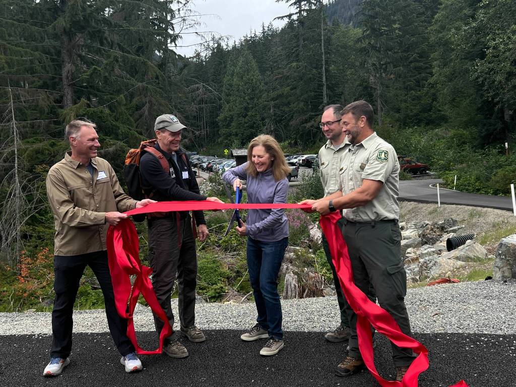 On Aug. 13, Congresswoman Kim Schrier (D-District 8) joined representatives from Mountains to Sound Greenway Trust, the United States Forest Service (USFS), the Snoqualmie Indian Tribe, and Outdoor Alliance Washington Organizations to celebrate the completion of the Denny Creek Trailhead Project. (Photo courtesy of Rep. Kim Schrier)