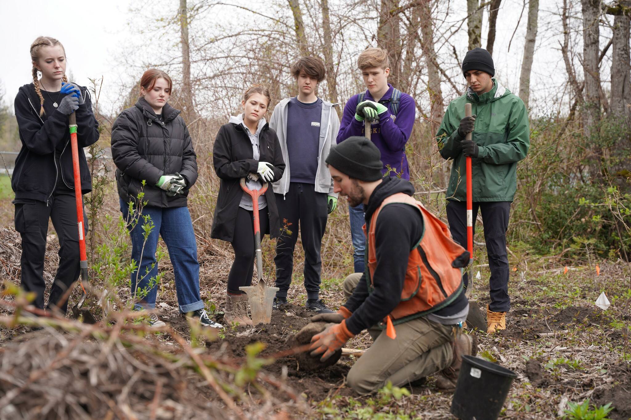 Volunteers at an Earth Day Event co-hosted by the Snoqualmie Tribe and Mount Si Green Team pose for a photo. Photo courtesy of the Snoqualmie Valley School District