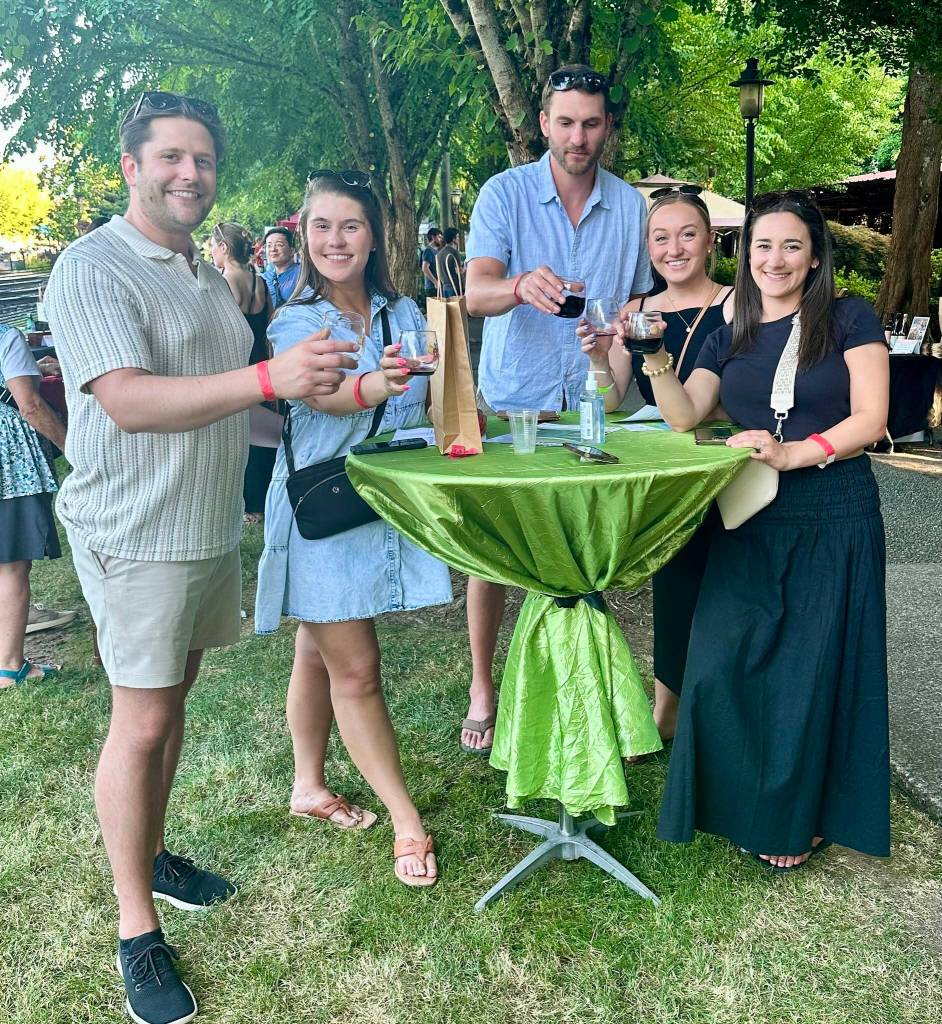 Community members enjoy SipFest 2024. Photo courtesy of Rotary Club of Snoqualmie Valley