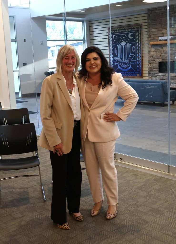 North Bend Mayor Mary Miller (left) stands for a photo with new City Administrator Amber Emery at a City Council meeting June 17, 2025. Photo courtesy of the city of North Bend