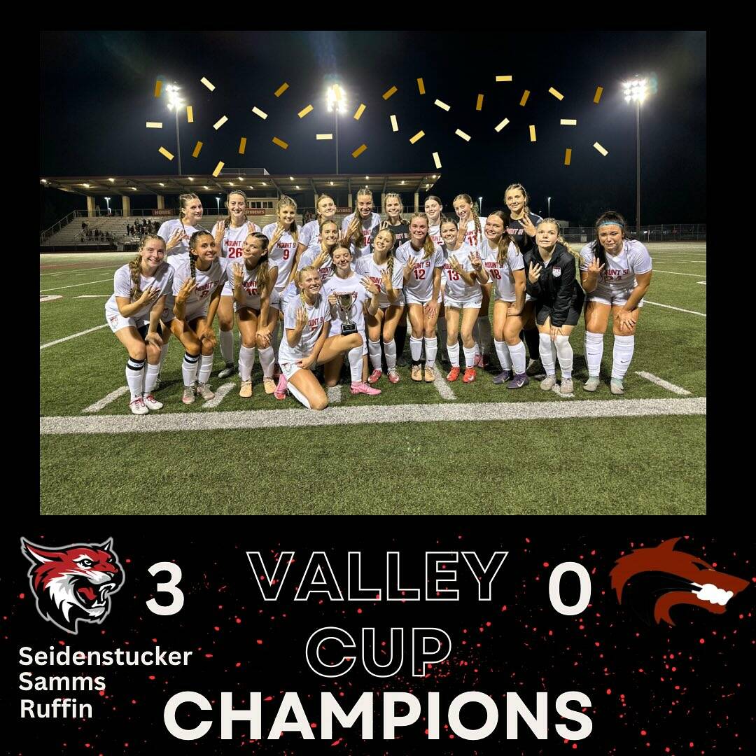 Photo courtesy of <a href="https://www.facebook.com/MountSiGirlsSoccer" target="_blank">Mount Si High School Girls Soccer Facebook page </a>