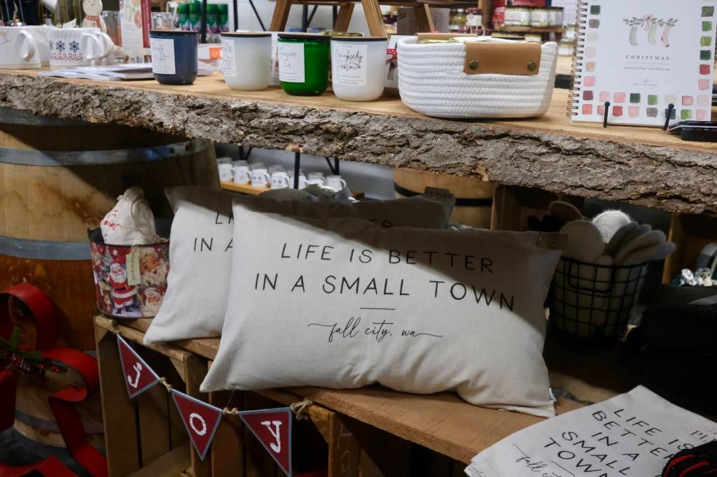 Grays Mercantile sells many items, including home wares and decor. (Grace Gorenflo/Valley Record)