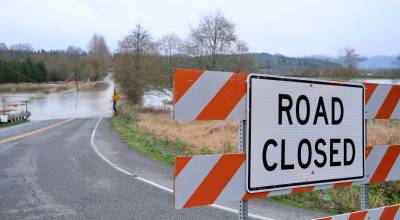 NE 124th Street is closed outside of Duvall, Dec. 9, 2025. (Grace Gorenflo/Valley Record)