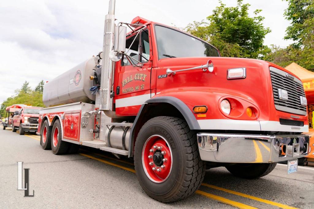 Photo courtesy of Travis Wetherbee/Last Lite Photography
Fall City Day parade 2025.